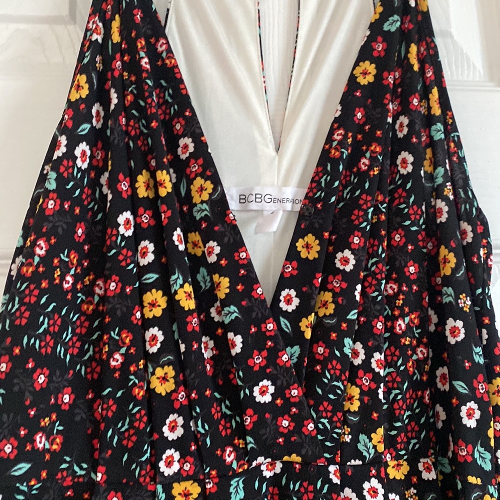 BCBG Maxi Dress - Black Floral Dress - Good condition